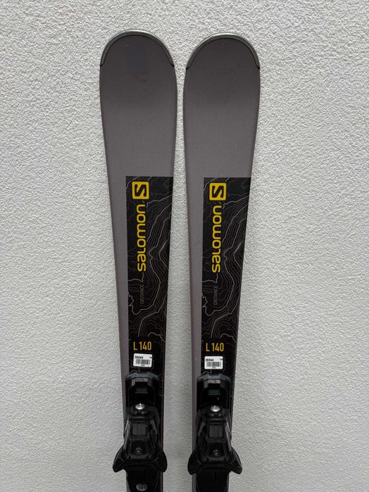 schi salomon distance 72 L150 si 140cm