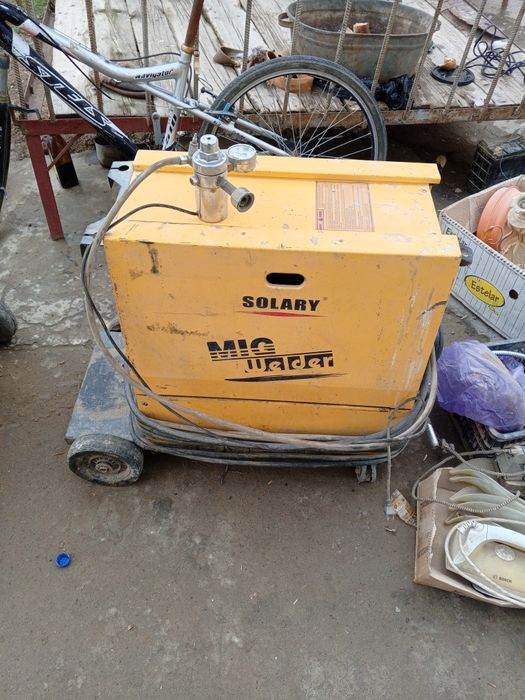 Кемпи пол афтомат сотилади