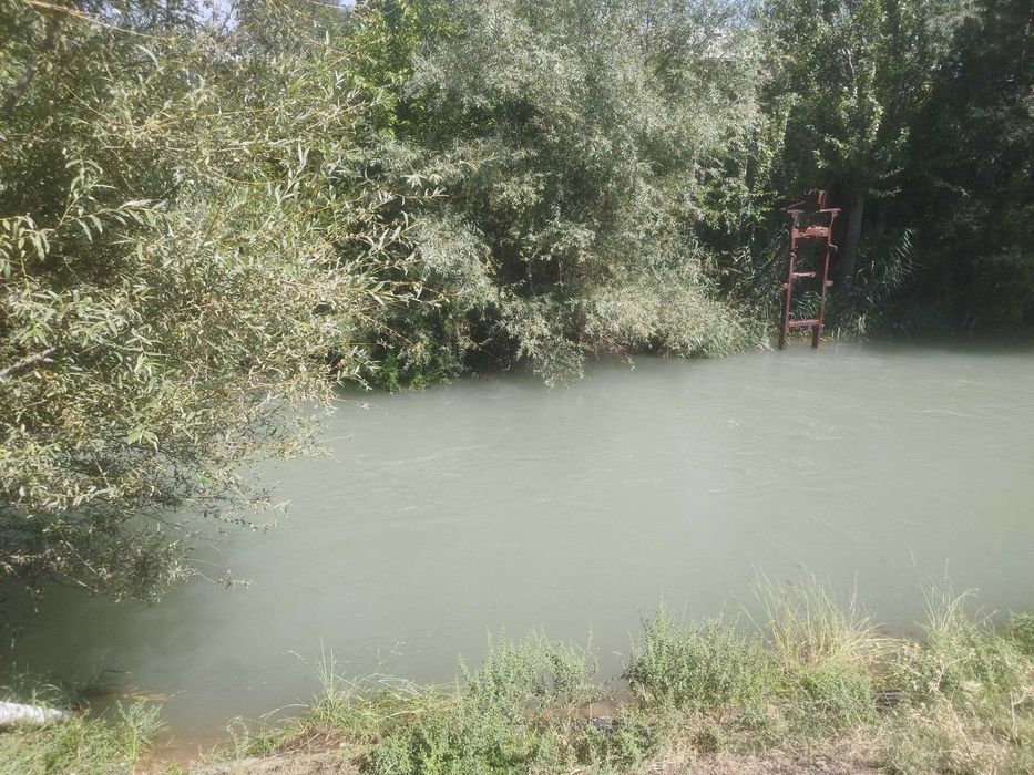 Uy sotiladi, Yuqorichirchiq, Yangibozor, Kavardan, kanal bo'yida