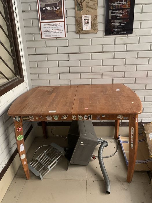 Продам либо отдам стол