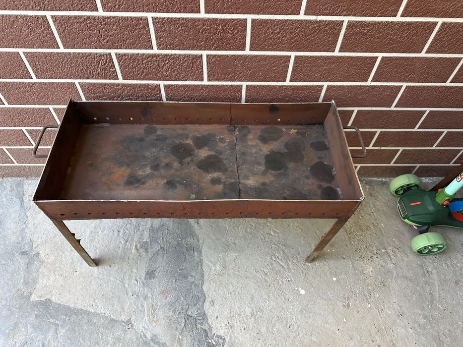 Продается мангал (шашлычница)