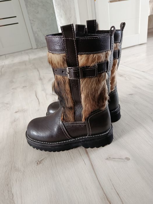 Продам новые унты