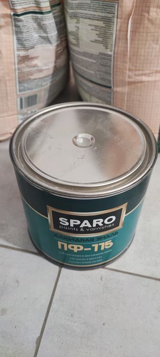 Краска алкидная 2.6 кг