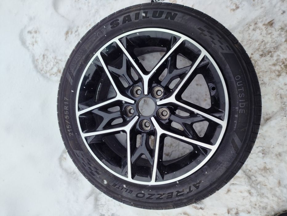 Продам комплект колес на 17