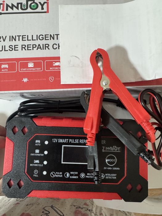 Зарядник аккумулятора мощный