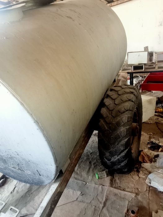 Продам бочку за 400000 тысяч