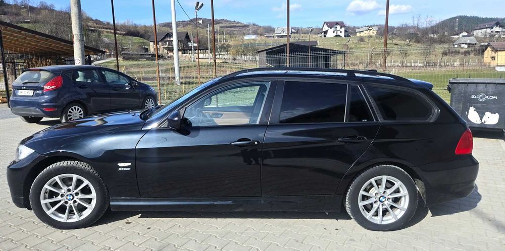 BMW e91 2010 177 hp xDrive