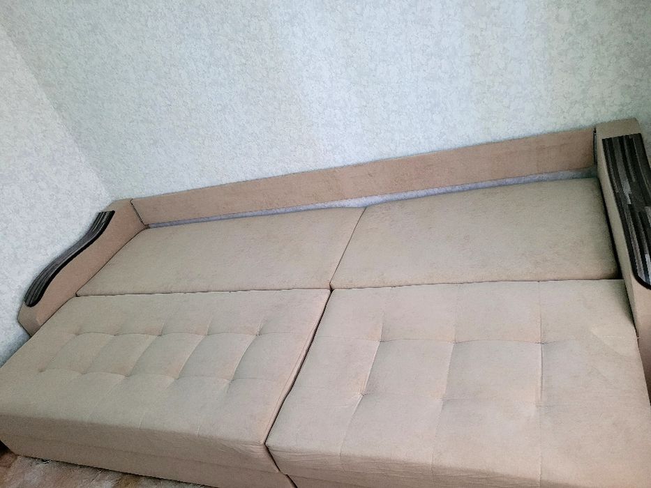 Продам диван 3 м