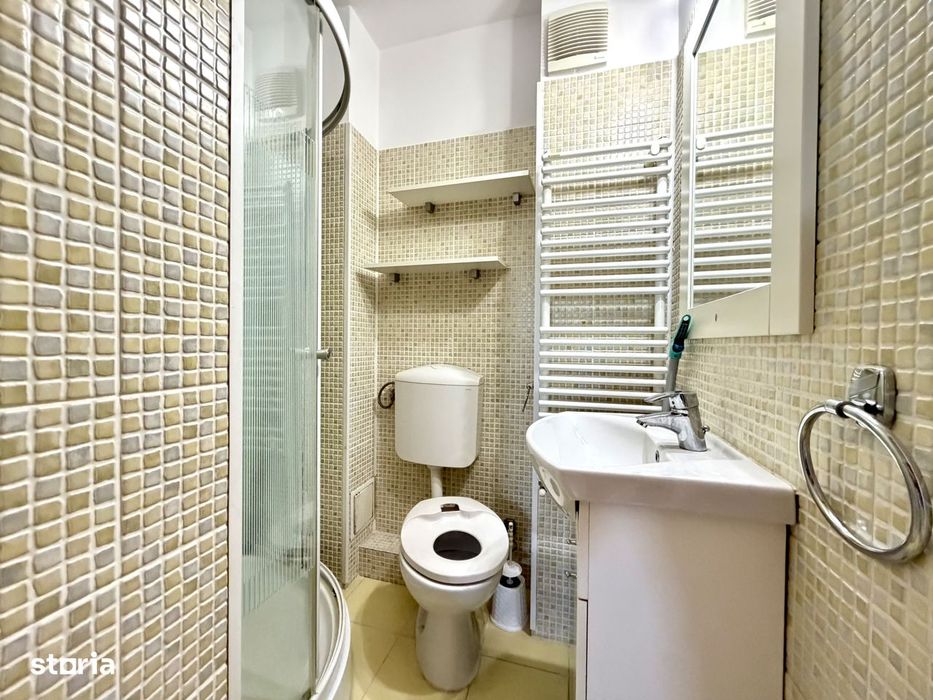 Apartament modern, 3 camere, 68 mp utili, etajul 6 - zona Aradului