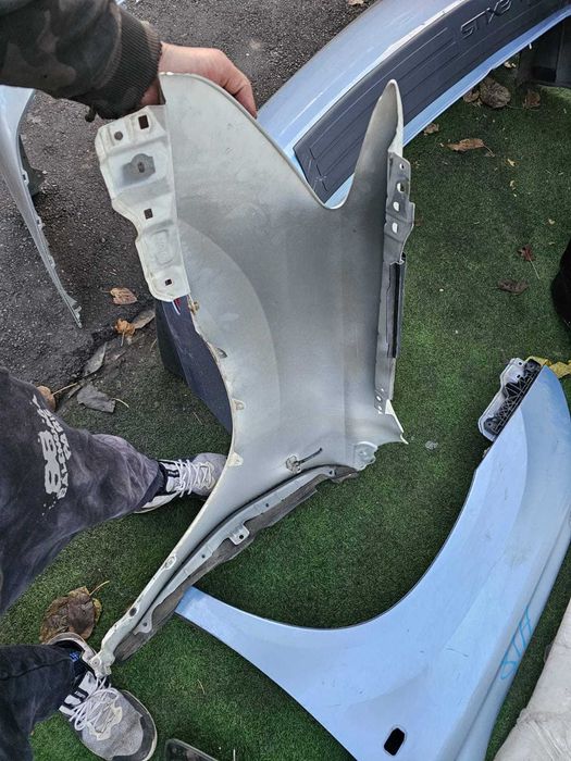 Крылья на Lexus RX330