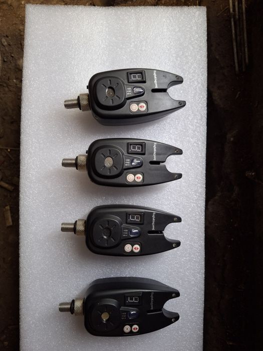 Senzori pescuit cu multiple functi sonore si luminoase