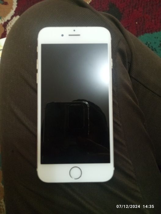 Iphone 6 sotiladi
