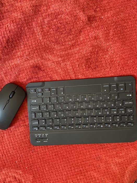 Клавиратура с мышь