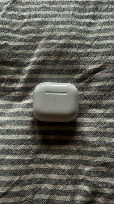 Airpods A2564/ 2021 3rd generation