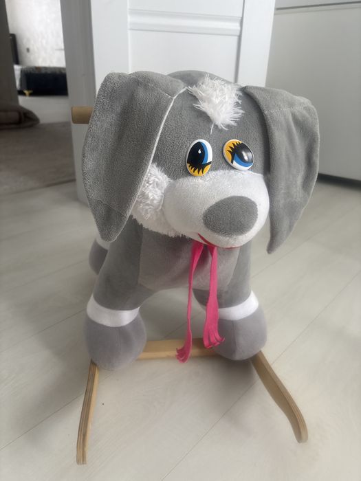 Игрушка Зайчик-качалка