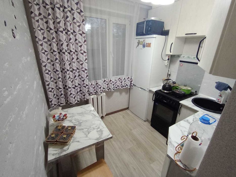 Продам 3 ком кв в кжби