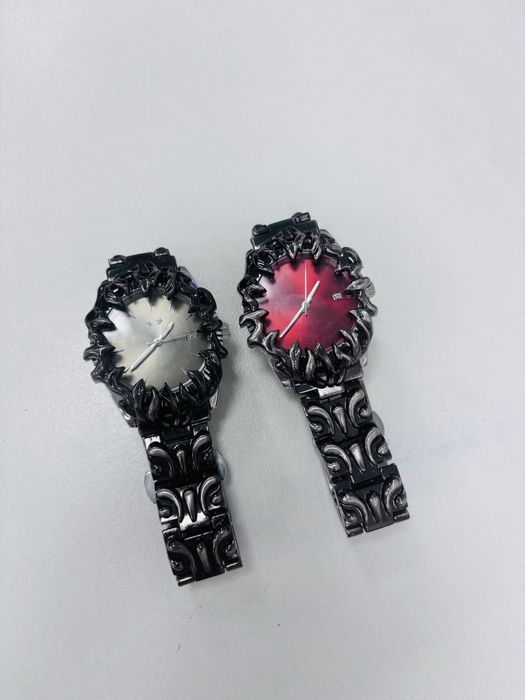 Продам очень красивые и не обычные часы в отличном состоянии