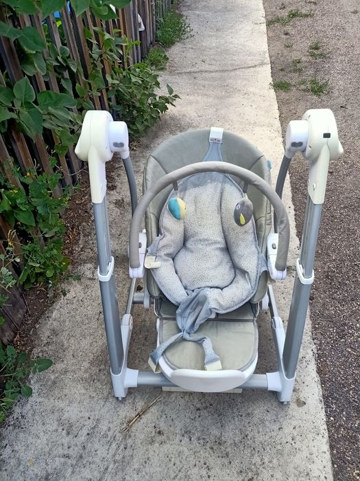 Качели- шезлонг,стульчик для кормления