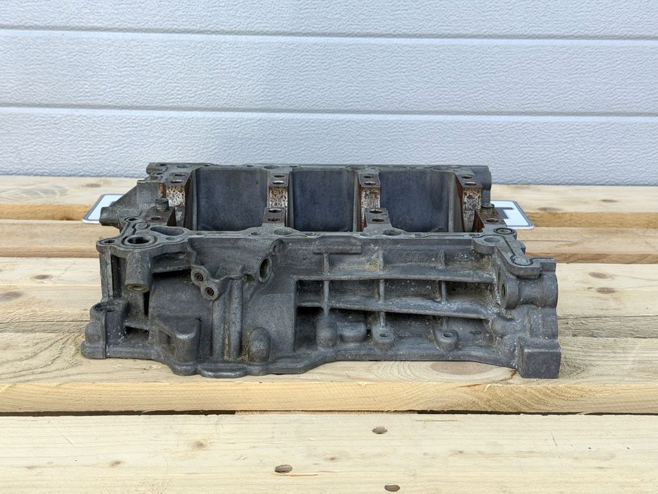 Блок двигател долна част AUDI 3.0TFSI 06E103032AP