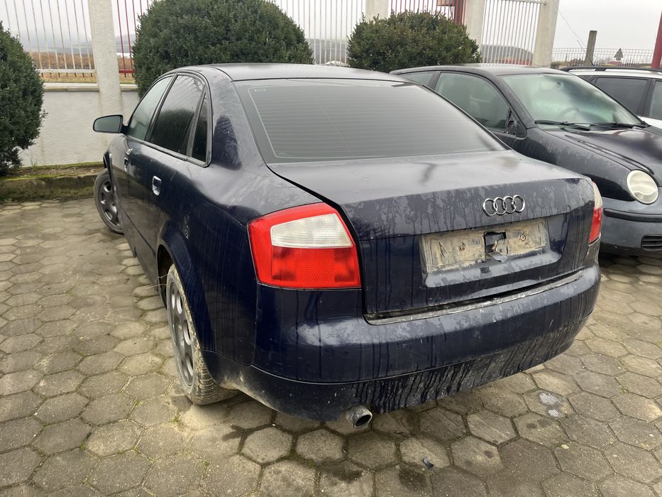 Piese audi a4 1,6 i