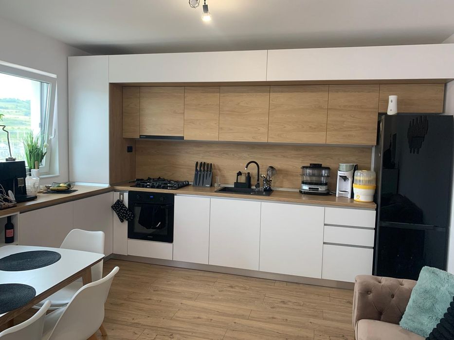 Vand apartament 2 camere