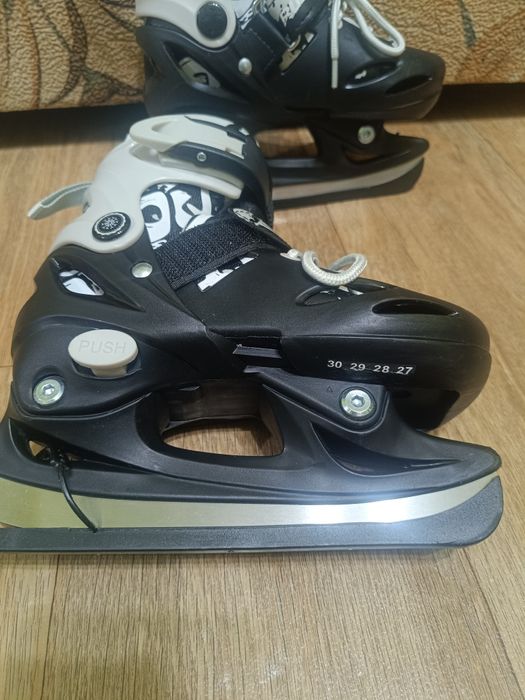 Коньки детские..