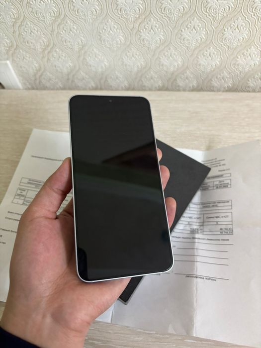 Самсунг S25, 256гб