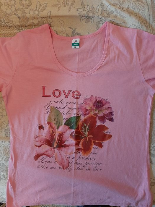 Продаётся Новая футболка