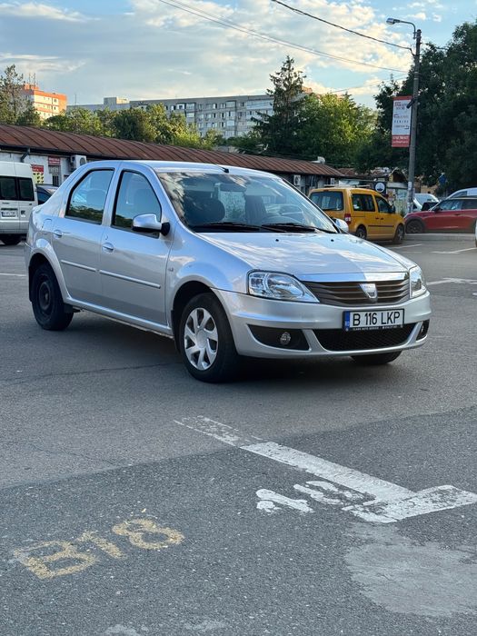 Vand Dacia Logan