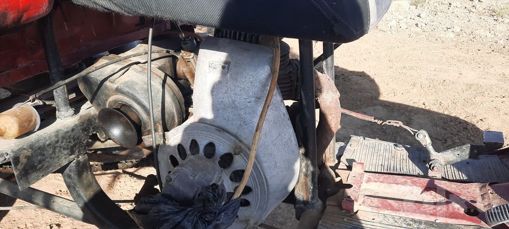 Muravey mator sotiladi  holati yaxshi