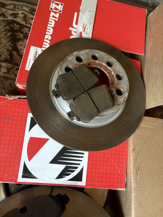 дискове предни и задни за skoda octavia 3