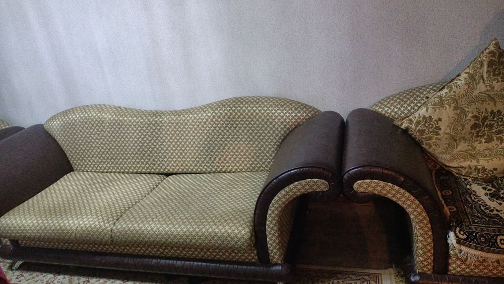 Продам тройку диван