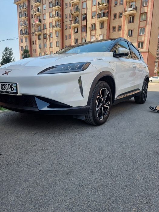 Xpeng g3 520,  2021 йил 4 та янги балон, олди ва томи броний плёнка,