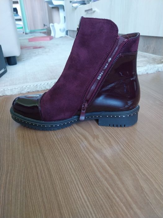 Дамски боти Tendenz цвят Бордо