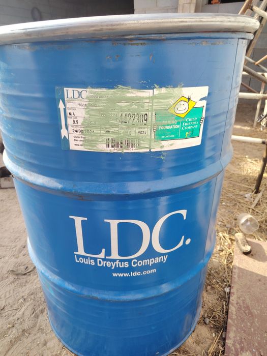 200 литровые железные бочки