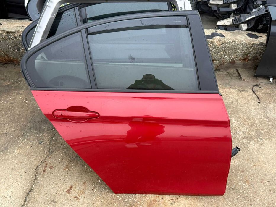 Usa spate stanga dreapta BMW seria 3 F30 Melbourne Rot Metallic A75