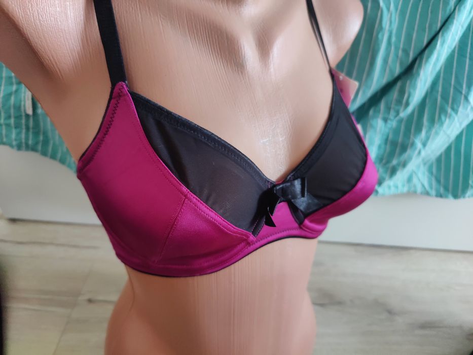 Sutien nou Triumph mărimea 70 C