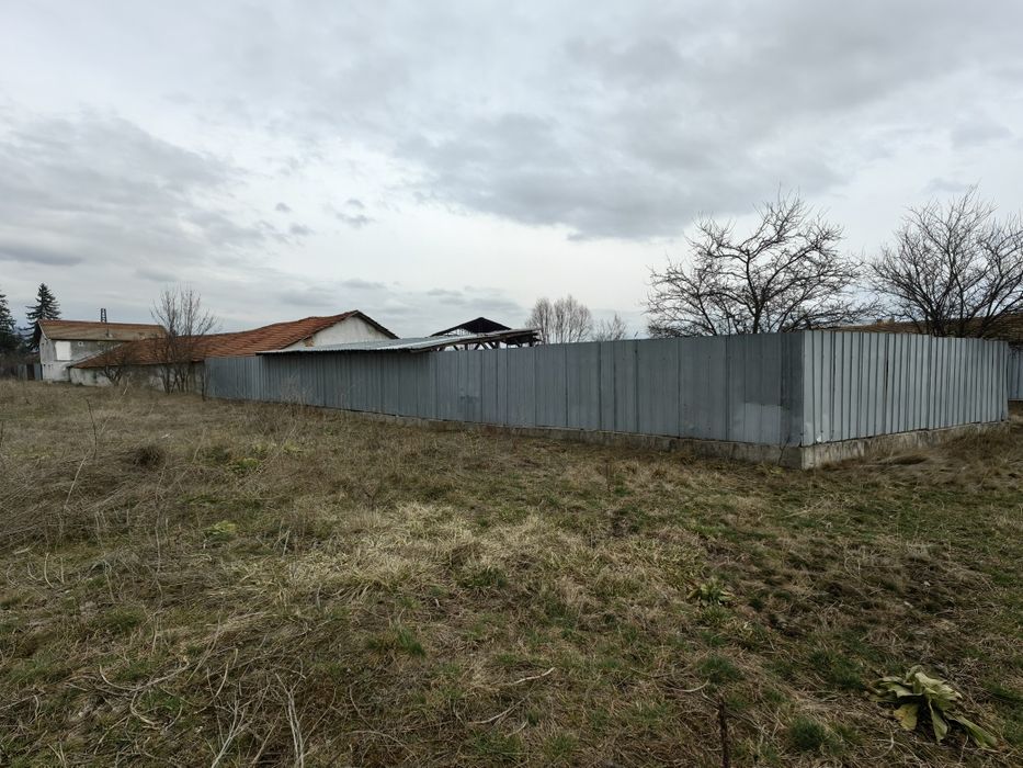 Дава се под наем Промишлена сграда в Разлог - 4081 кв.м за 306 € - Снимка #5