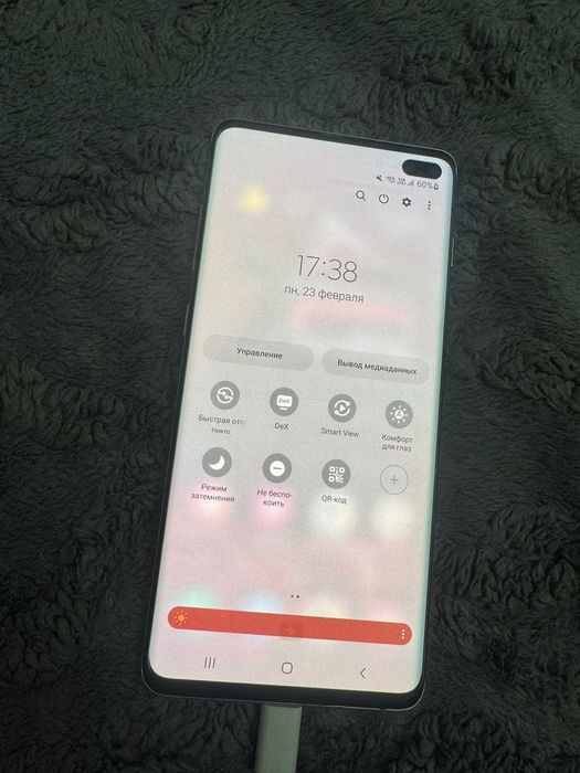 Обмен Samsung s10 plus 1 tb