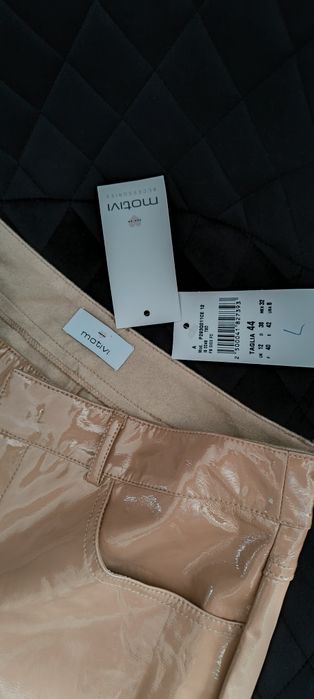 Pantaloni NOU Motivi nude piele eco 38