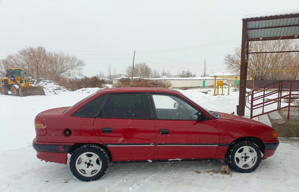 Опель астра 1992