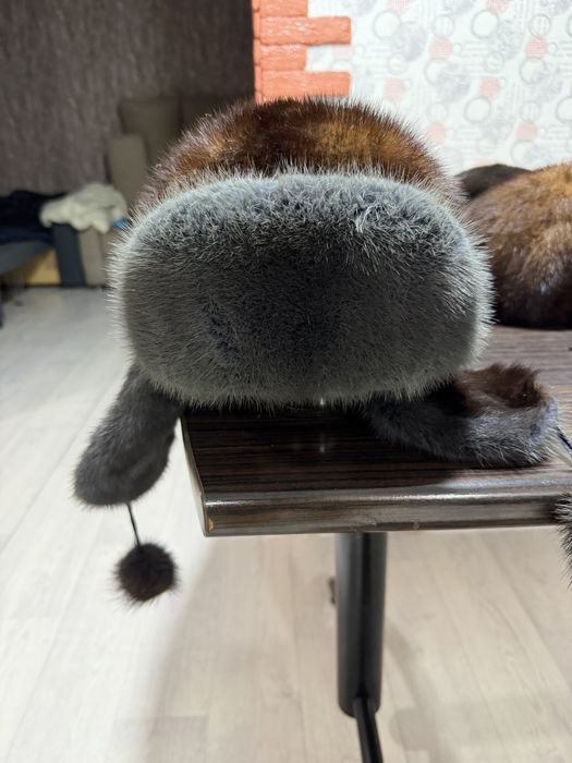 Продам норковые шапки