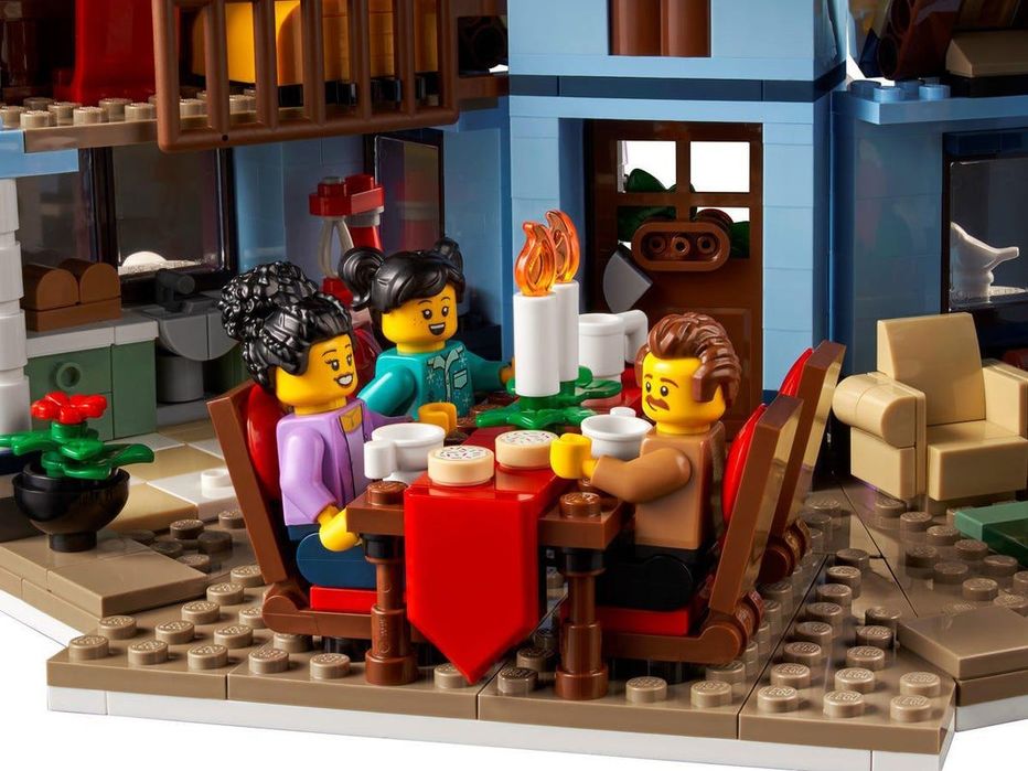 Lego 10293 Посещението на Дядо Коледа , Lego Icons , Lego Santa's Visit