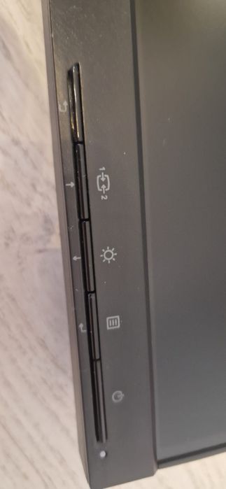 Lenovo ThinkVision P24h-20 24” IPS QHD 2K 60Hz USB-C Monitor