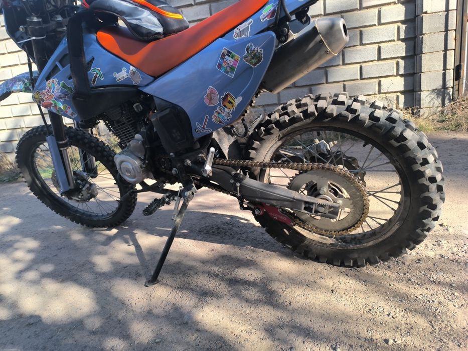 Продам эндуро 300