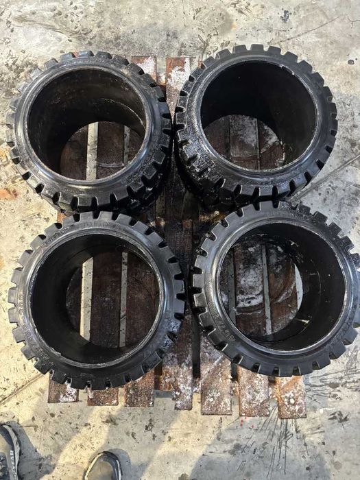 Anvelope pline Solideal 18x6x12 1/8