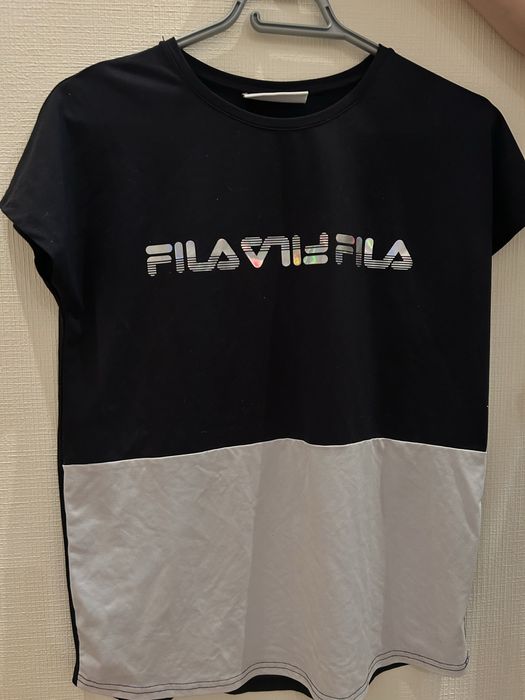 футболки, кофта, майка и платье