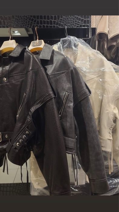 Geaca de piele stil Manokhi