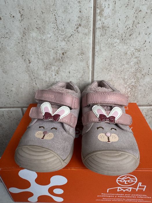 Adidasi Biomecanics, marime 24