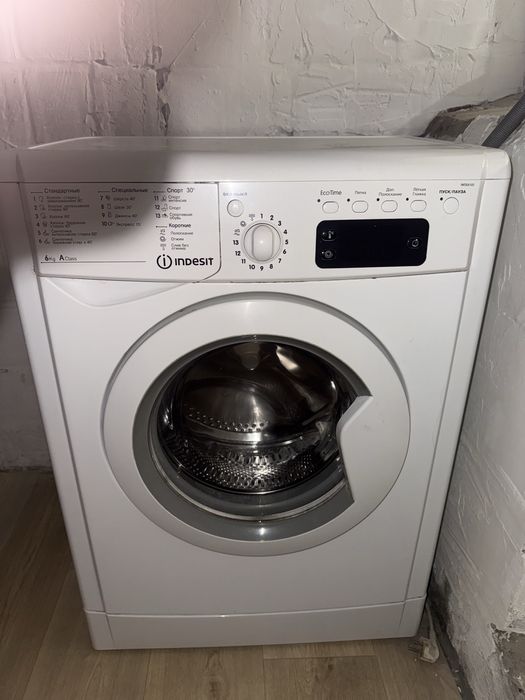 Стиральная машина INDESIT